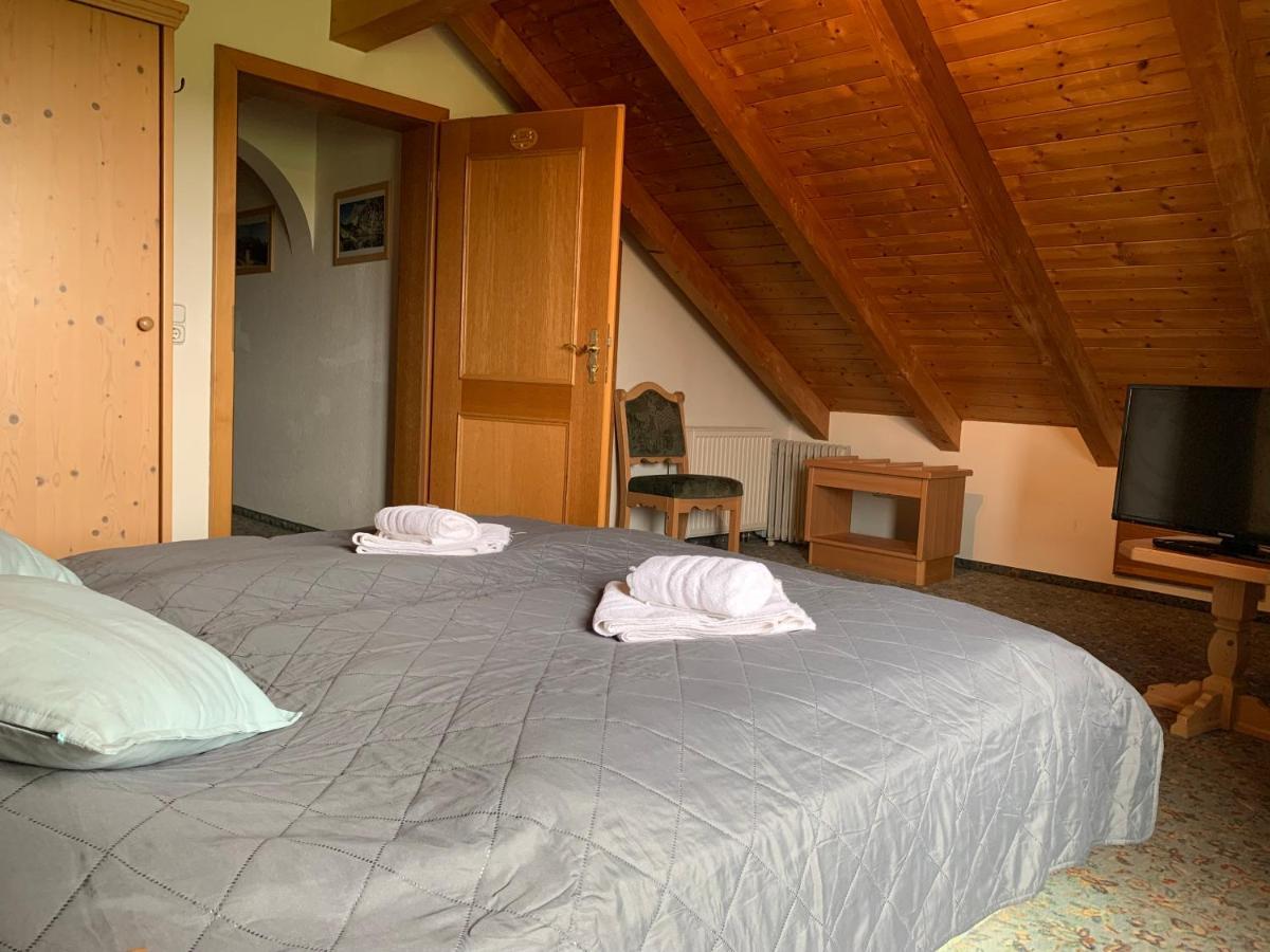 Gasthof Sonnenheim Saaldorf Luaran gambar