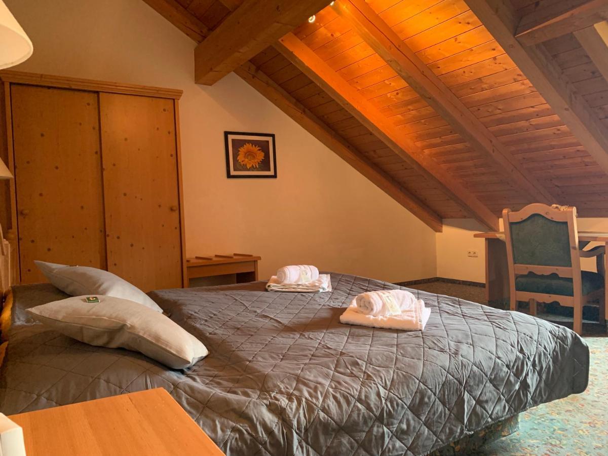 Gasthof Sonnenheim Saaldorf Luaran gambar