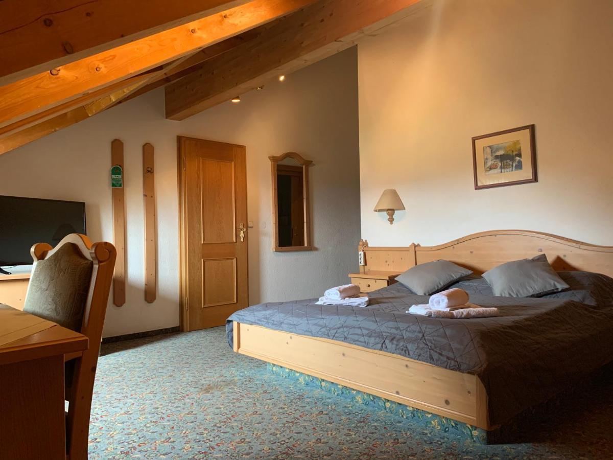 Gasthof Sonnenheim Saaldorf Luaran gambar