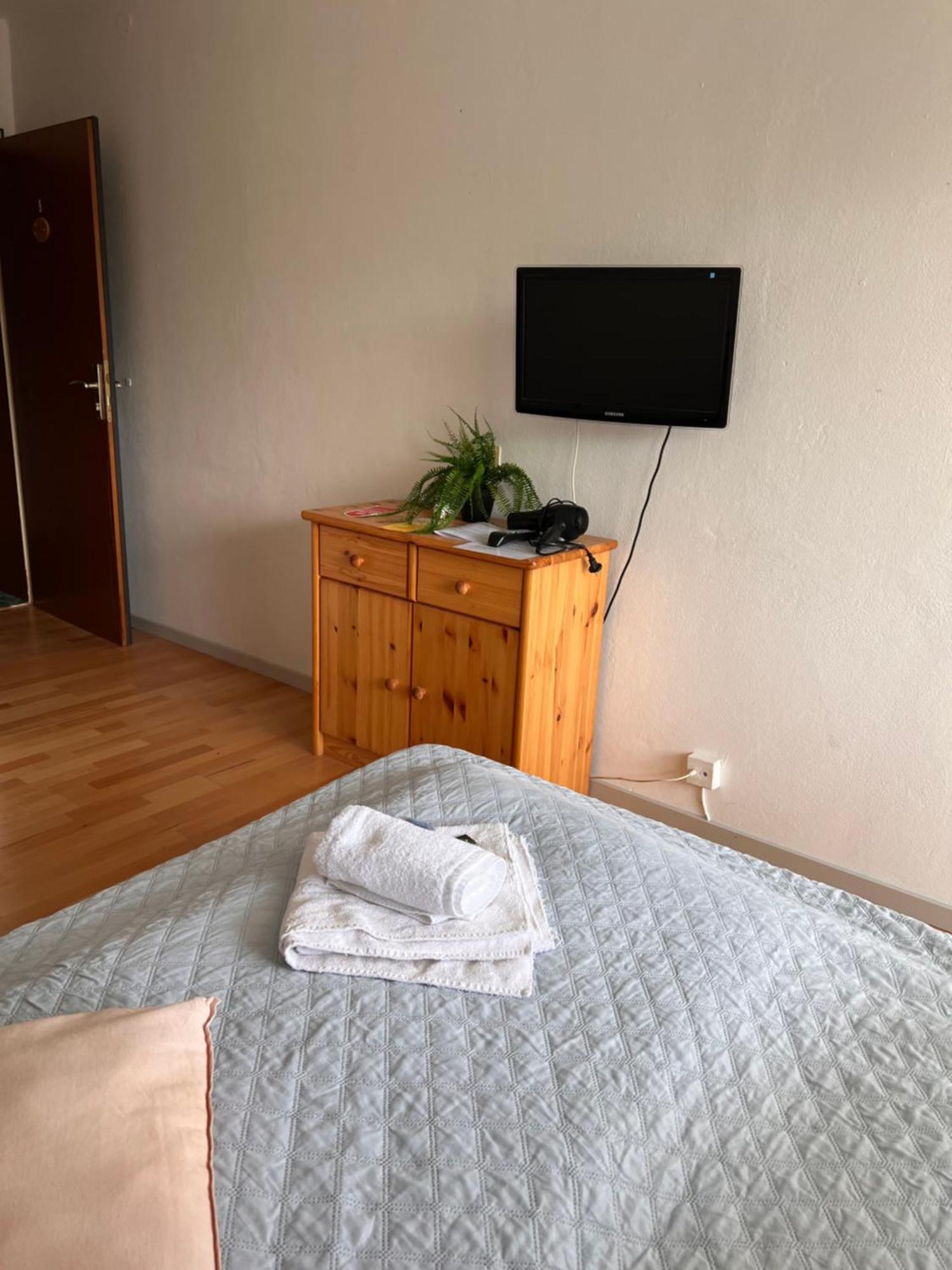 Gasthof Sonnenheim Saaldorf Luaran gambar
